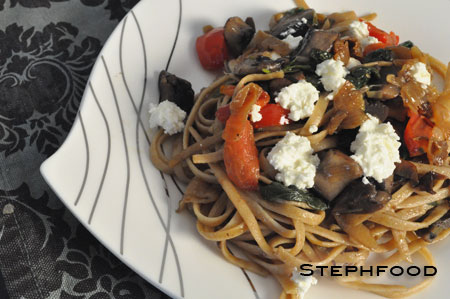 Portabello Linguine with Goat Cheese and Caramelized Onions